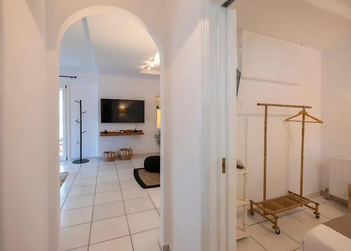 Sunrise Serenity Near *