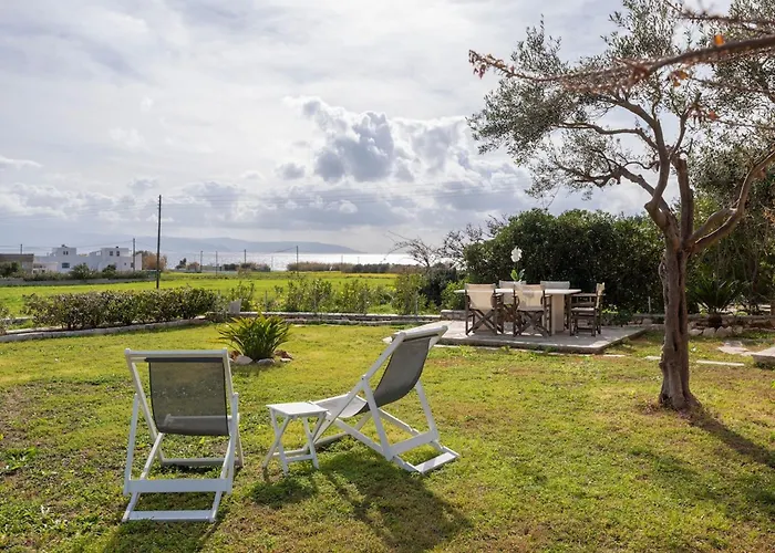 Sunrise Serenity Near 度假居 *